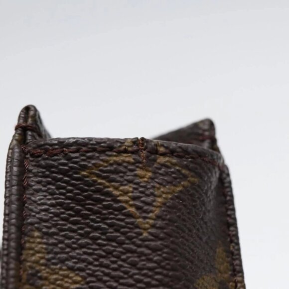 LOUIS VUITTON Monogram Poche Toilette 15 Pouch - Picture 8 of 16